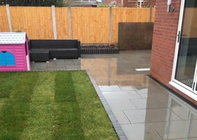 paradise_landscapes_leyland_preston_lancashire_driveways_decking_patio_artificial_grass_landscaping_gardening-gallery8